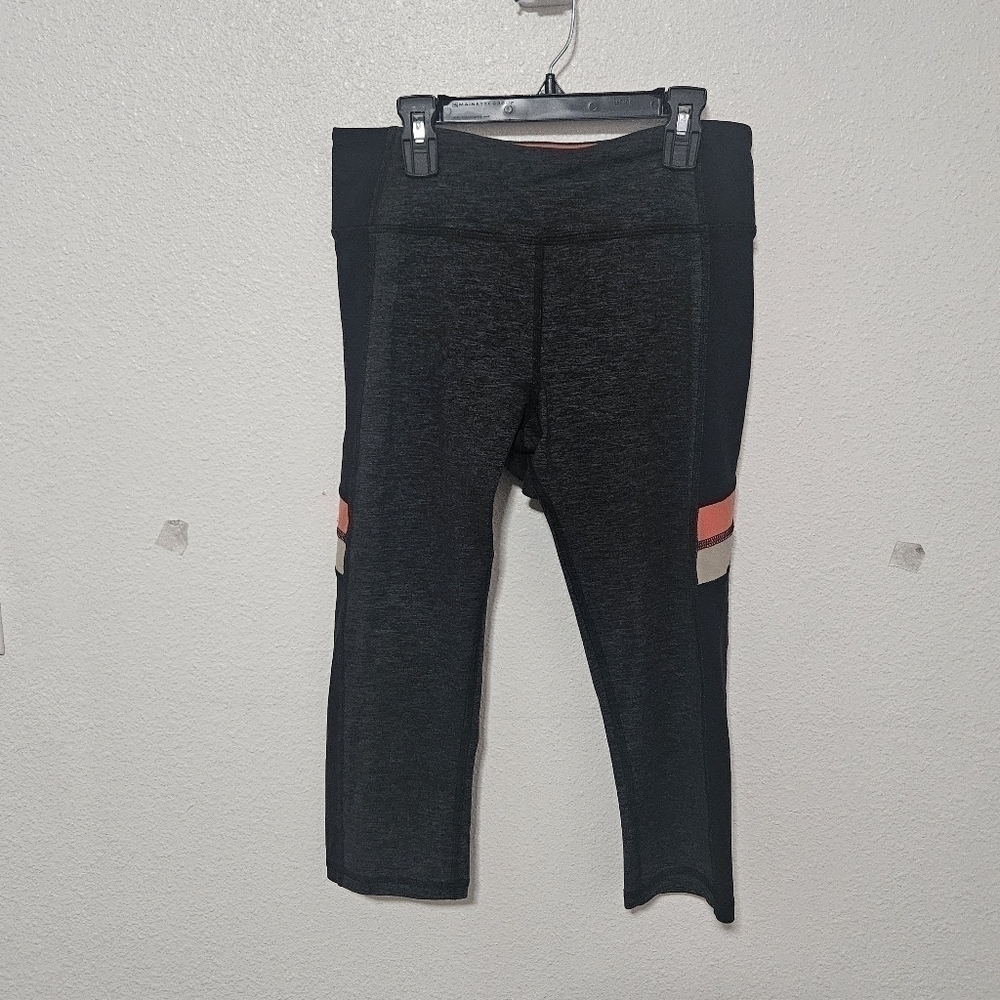 Trina Turk recreation leggings size medium